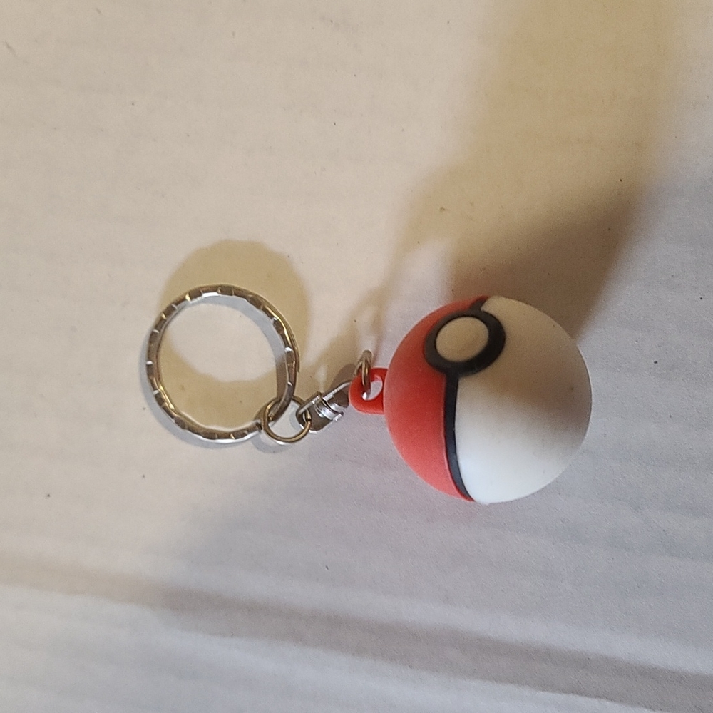 Pokemon ball keychain